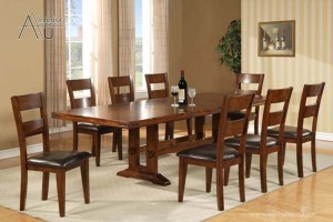 bàn ăn gia đình